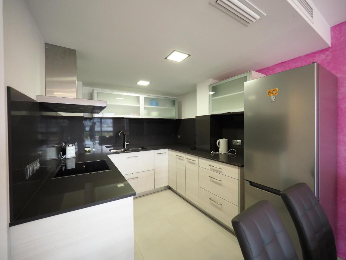 Ferienwohnung Inmosantos Oasis A3 Roses Exterior foto